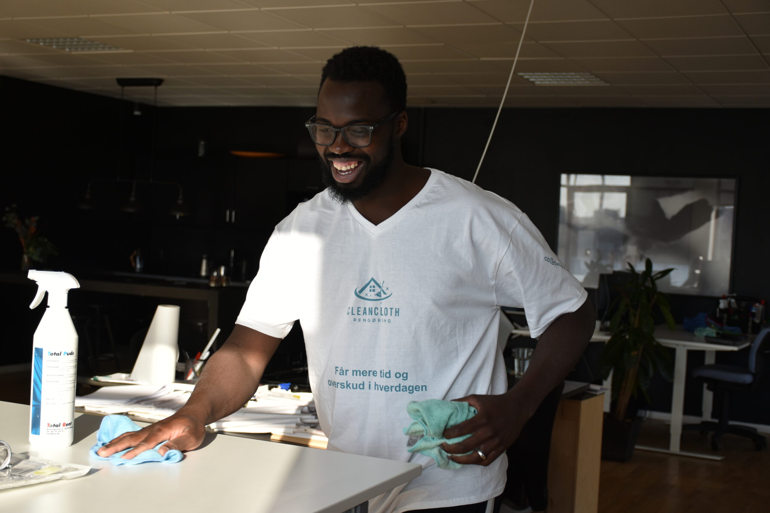 Hadji - ejer af 2C-K Rengøring